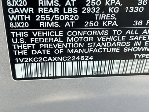 Used 2022 Volkswagen Atlas Cross Sport SE image 31