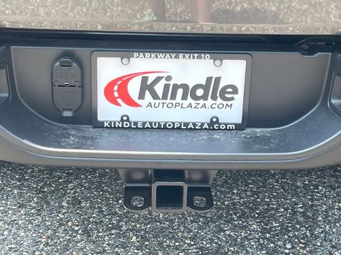 New 2025 Jeep Gladiator Rubicon w/ Convenience Group image 5