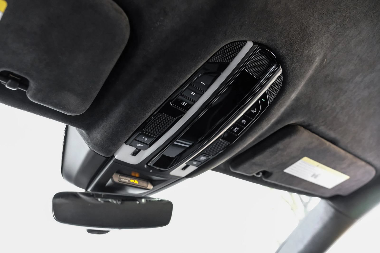 Used 2022 Porsche Cayenne GTS AWD/4WD image 26