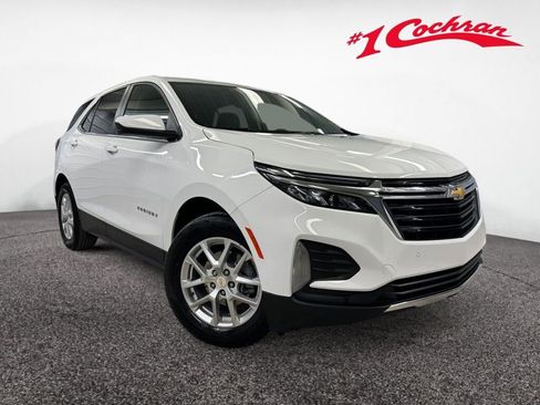 Certified 2024 Chevrolet Equinox LT w/ LPO, Floor Liner Package image 1