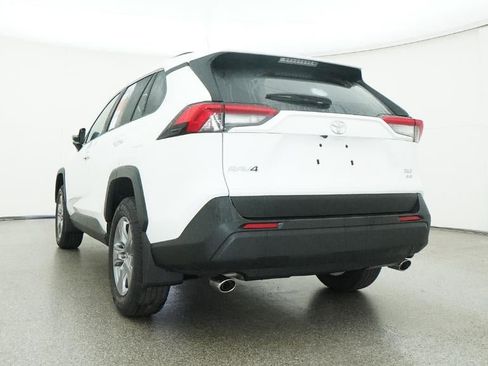 New 2025 Toyota RAV4 XLE image 30