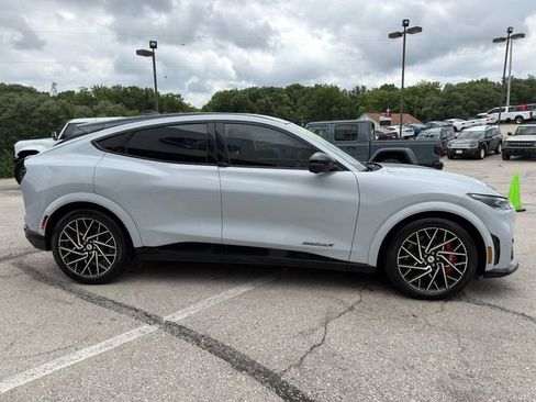 Used 2022 Ford Mustang Mach-E GT w/ GT Performance Edition AWD/4WD image 8