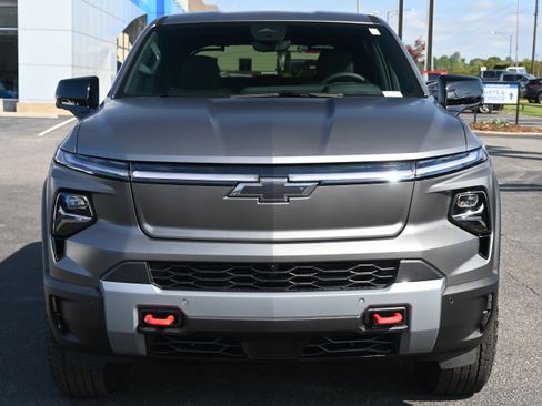 New 2026 Chevrolet Silverado EV Trail Boss w/ Premium Package image 5