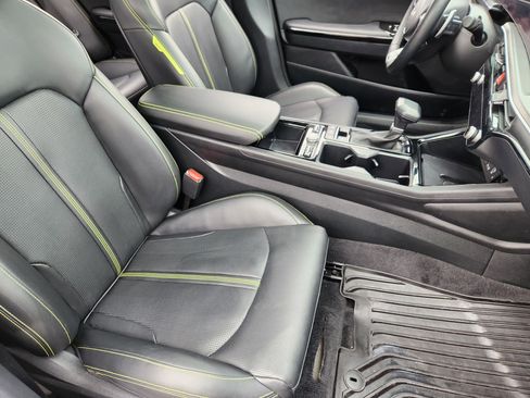 Used 2025 Kia K5 GT w/ GT1 Package FWD image 15