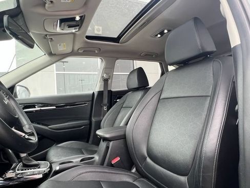 Used 2024 Kia Seltos EX AWD/4WD image 8