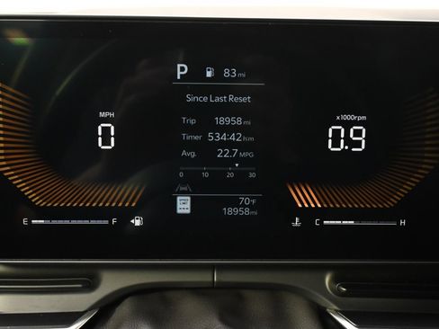 Used 2026 Kia Carnival FWD image 26