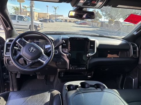 Used 2023 RAM 2500 Laramie w/ Night Edition image 17