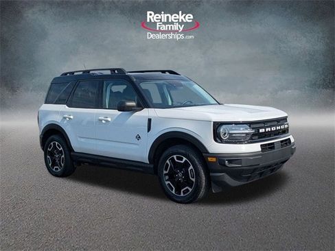 Certified 2023 Ford Bronco Sport Outer Banks w/ Tech Package image 3