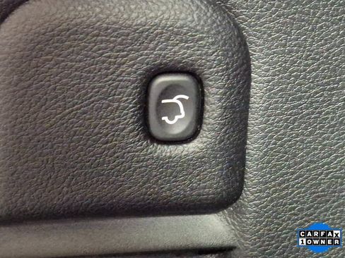 Used 2021 Jeep Grand Cherokee Limited w/ Sun & Sound Group image 28