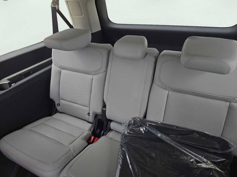 New 2027 Ford Expedition Max Platinum w/ Driver's Package RWD image 25
