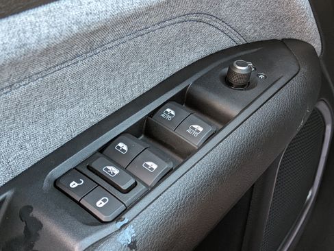 Used 2022 Jeep Compass Latitude AWD/4WD image 22