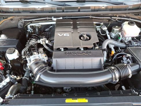 Used 2022 Nissan Frontier PRO-4X w/ Pro-4X Premium Package image 28