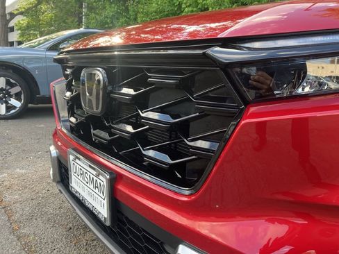 Used 2024 Honda CR-V Sport Touring image 5