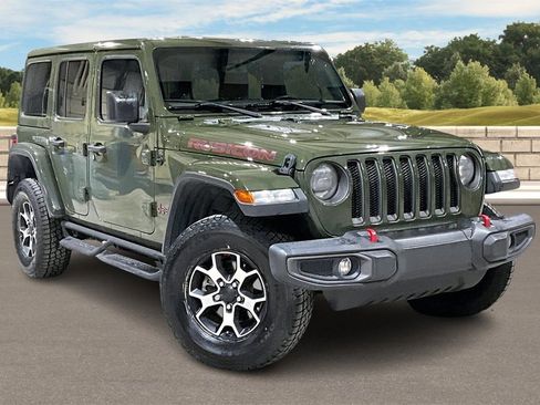 Used 2022 Jeep Wrangler Unlimited Rubicon w/ Cold Weather Group image 2