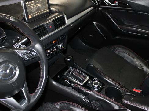 Used 2015 MAZDA MAZDA3 s Grand Touring FWD image 15