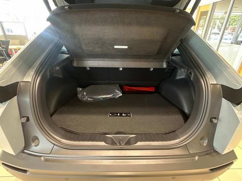 New 2026 Toyota C-HR AWD/4WD image 10