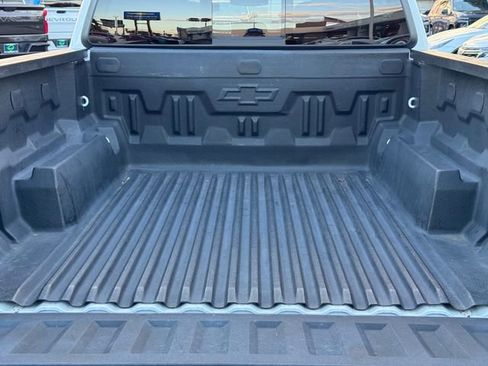 Certified 2023 Chevrolet Colorado Z71 w/ Z71 Convenience Package 2 AWD/4WD image 11