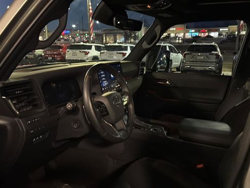 Used 2024 Lexus GX 550 GX 550 Overtrail+ image 6