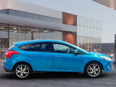 Used 2014 Ford Focus SE w/ Equipment Group 201A FWD image 12