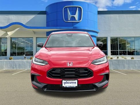 Used 2025 Honda HR-V Sport image 6