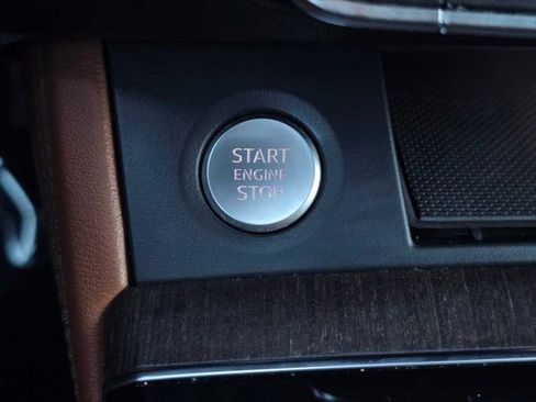 Certified 2025 Audi Q5 2.0T Premium Plus w/ Premium Plus Package image 35