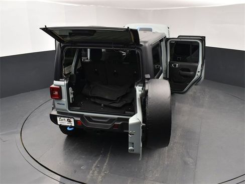 Used 2023 Jeep Wrangler Unlimited Rubicon 4xe image 29