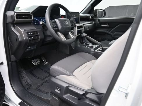 Used 2024 Toyota Tacoma TRD Sport AWD/4WD image 2