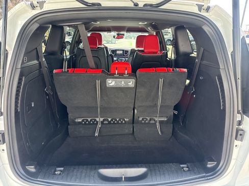 Certified 2020 Chrysler Pacifica Limited w/ Quick Oder Package 2EV RED-S FWD image 7