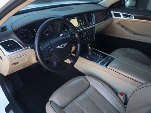 Used 2016 Hyundai Genesis 3.8 w/ Option Group 03 image 8