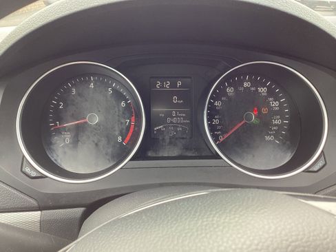 Used 2017 Volkswagen Jetta S image 16