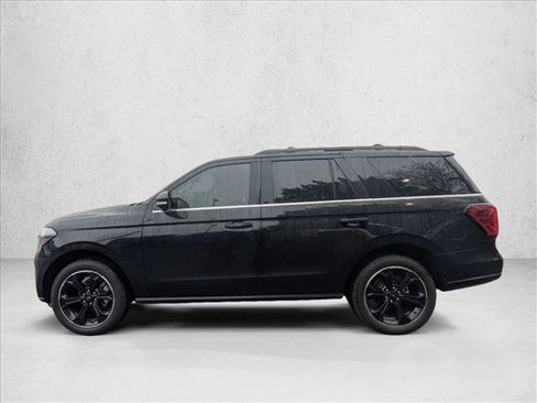 Used 2022 Ford Expedition Limited AWD/4WD image 8