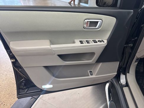 Used 2015 Honda Pilot SE image 18