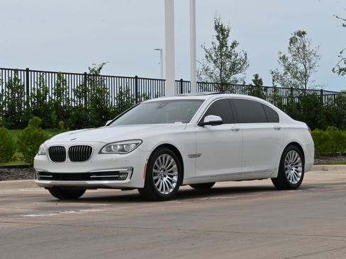Used 2015 BMW 740Li RWD image 5