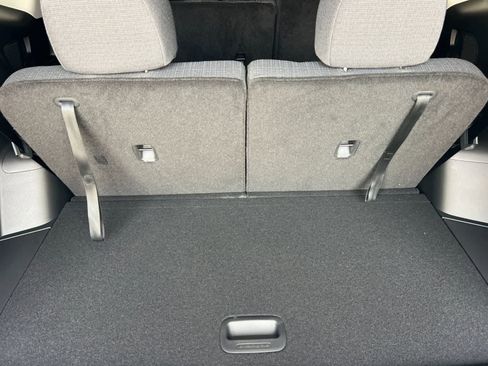 New 2026 Hyundai Ioniq 9 SE w/ Tow & Go Package image 16