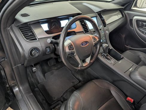 Used 2014 Ford Taurus SEL w/ Equipment Group 201A image 8