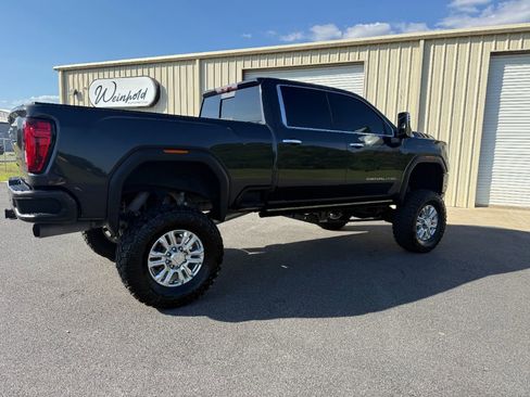 Used 2021 GMC Sierra 2500 Denali w/ Denali Ultimate Package AWD/4WD image 4