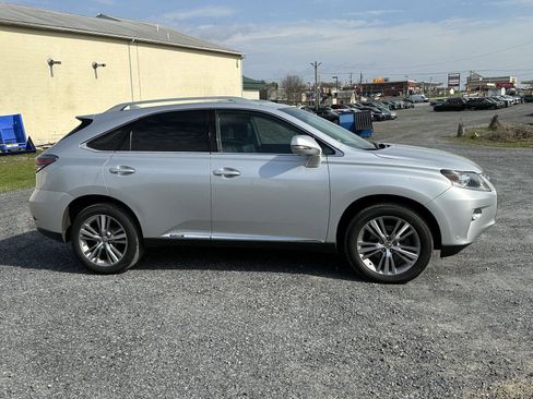 Used 2015 Lexus RX 450h AWD image 9
