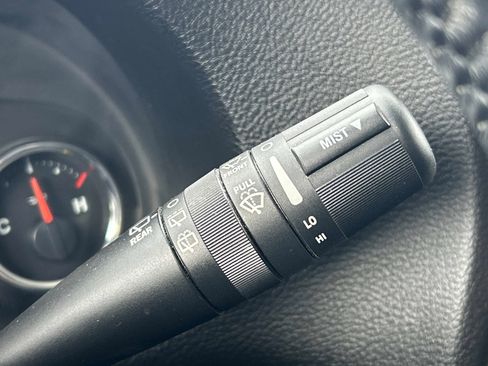 Used 2015 Jeep Wrangler Unlimited Sahara w/ Connectivity Group image 27