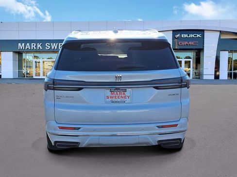 Used 2025 Buick Enclave Avenir w/ Super Cruise Package image 31