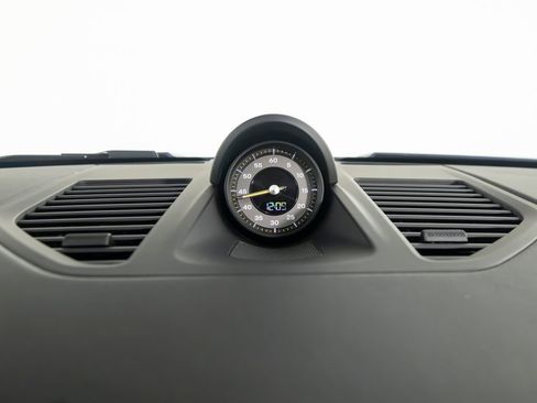 Certified 2023 Porsche 911 GT3 RWD image 29