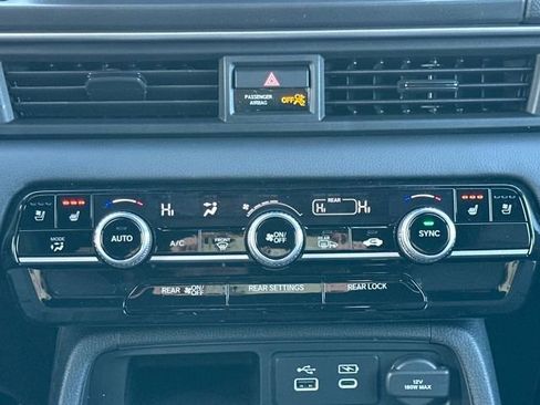 New 2025 Honda Pilot Black Edition image 27