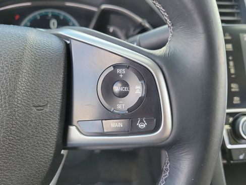 Used 2018 Honda Civic EX-L image 19