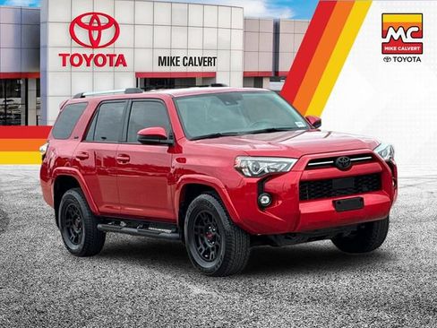 Used 2024 Toyota 4Runner SR5 RWD image 7
