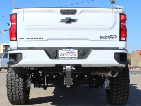 Used 2026 Chevrolet Silverado 3500 High Country w/ High Country Premium Package AWD/4WD image 27