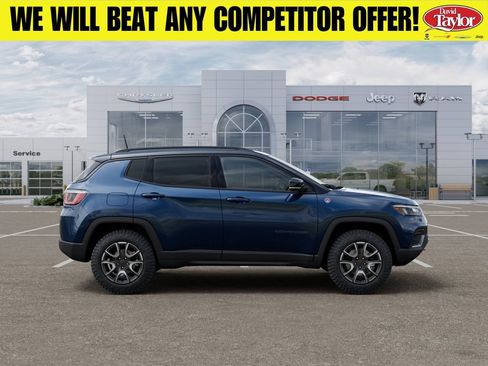 New 2026 Jeep Compass Trailhawk AWD/4WD image 22
