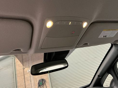 Used 2022 Nissan Leaf SV Plus image 30