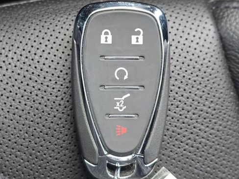 Used 2021 Chevrolet Equinox Premier w/ Redline Edition image 28