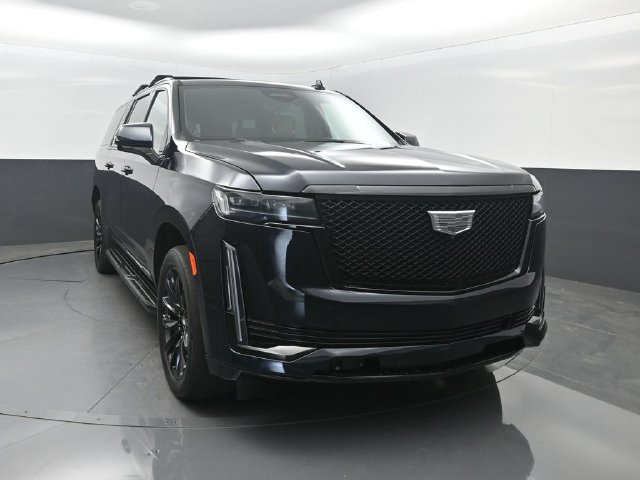 Used 2022 Cadillac Escalade ESV Sport w/ LPO, ONYX Package AWD/4WD image 41