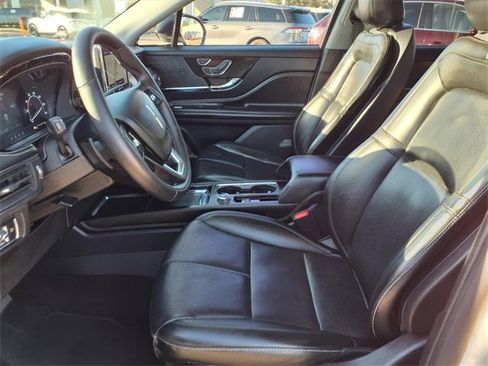 Certified 2022 Lincoln Corsair AWD w/ Equipment Group 101A image 5