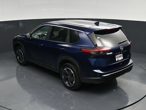 Used 2025 Nissan Rogue SV AWD/4WD image 52